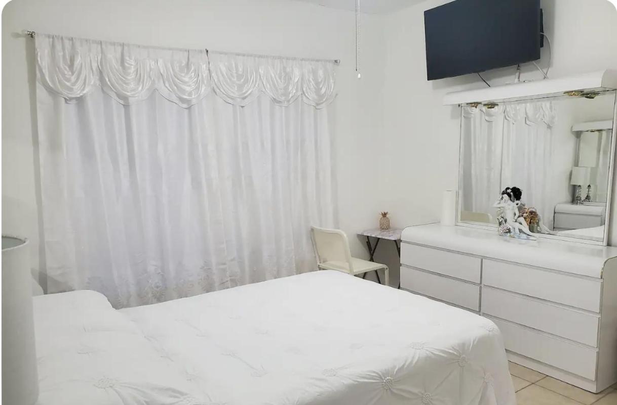 B1 Best Value On Private Bedroom With Private Bathroom In Little Havana, Miami Ngoại thất bức ảnh